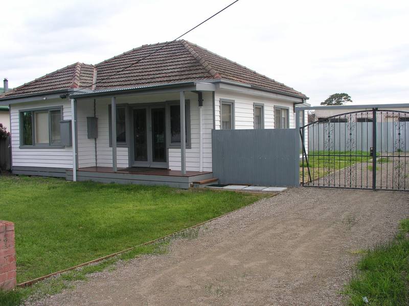 A LITTLE BEAUTY! Picture 1