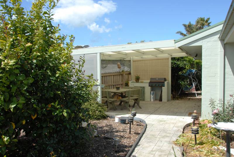 PRIVATE, PEACEFUL AND PERFECT Picture 2