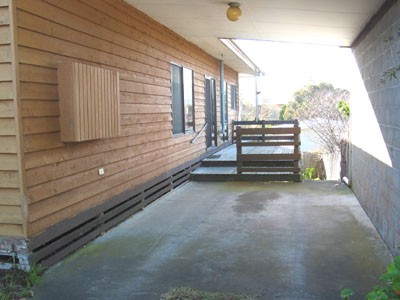 CENTRALLY LOCATED TO ALL FACILITIES Picture CENTRALLY LOCATED TO ALL FACILITIES Picture