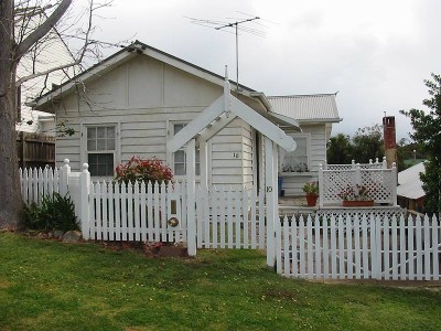 COTTAGE BY THE SEA Picture COTTAGE BY THE SEA Picture