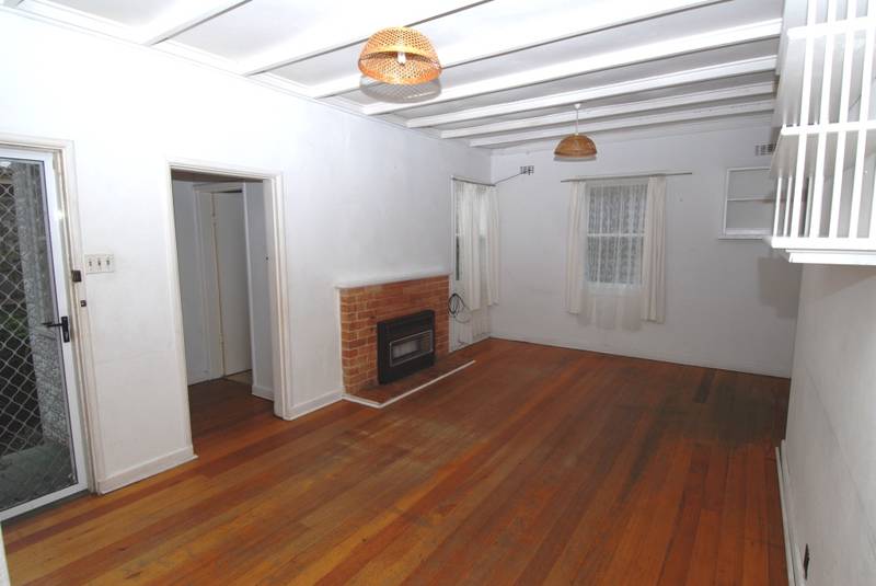 HOLIDAY RETREAT & INVESTMENT Picture 3