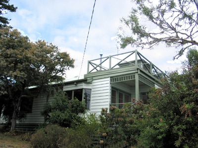 CHECK OUT THE VIEW! Picture 1