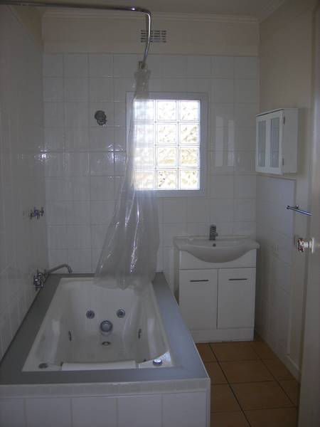 GREAT LOCATION Picture 2