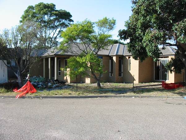 IT'S PERFECT, IT'S NEW!! Picture 3