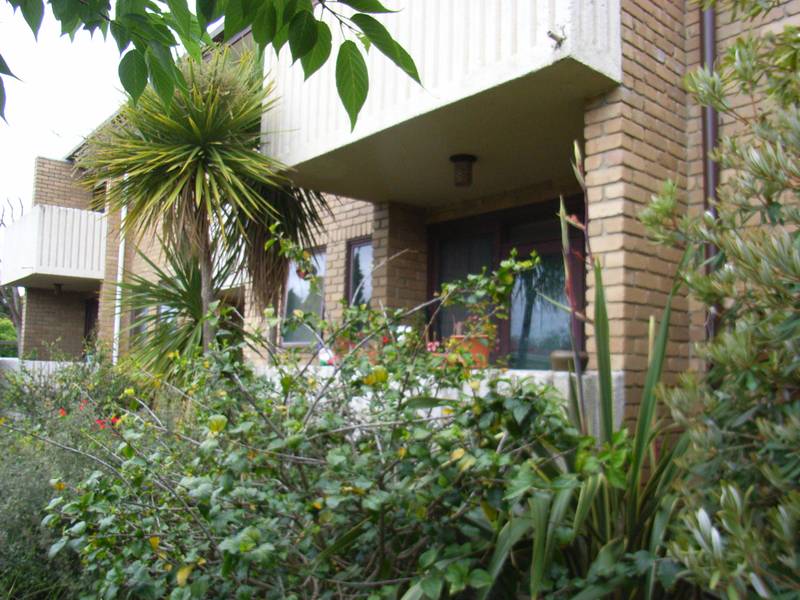 Convenient Location Picture 2