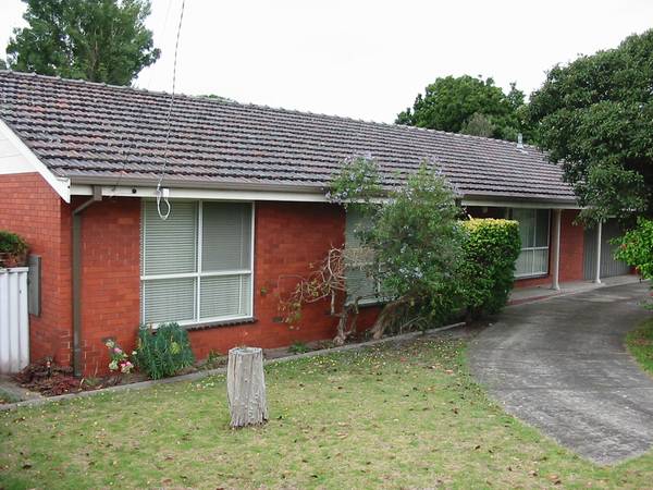 ATTENTION FIRST HOME BUYERS AND INVESTORS Picture 2