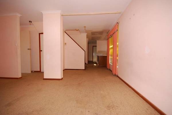 Opportunity Knocks Picture 3