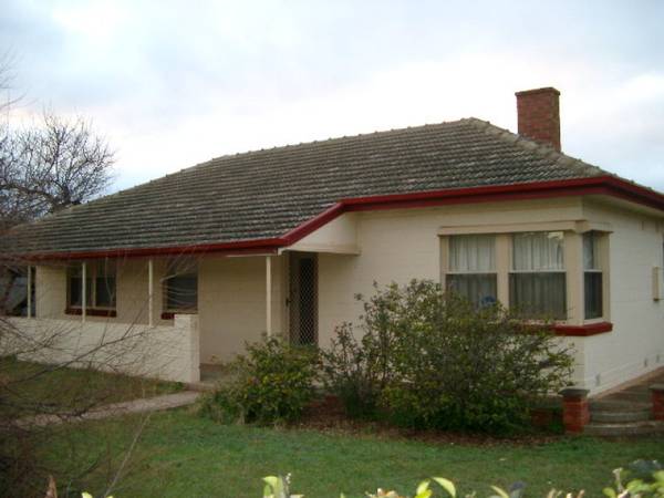 3 BEDROOM HOME! OPEN MON.3RD AUG 4.30PM-4.50PM Picture 1