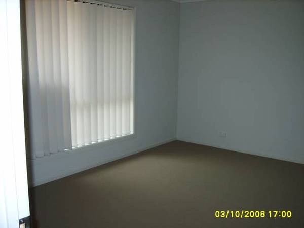 BRAND NEW 4 BEDROOM HOME, NEARING COMPLETION! Picture 3