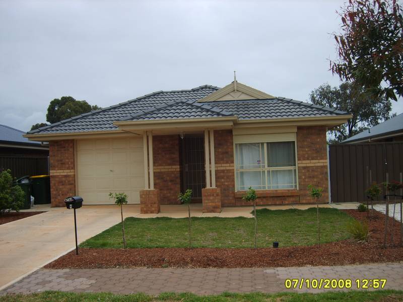3 YEAR OLD COURTYARD HOME! OPEN INSPECTION MON 19TH OCT, 5.00-5.20PM Picture 1