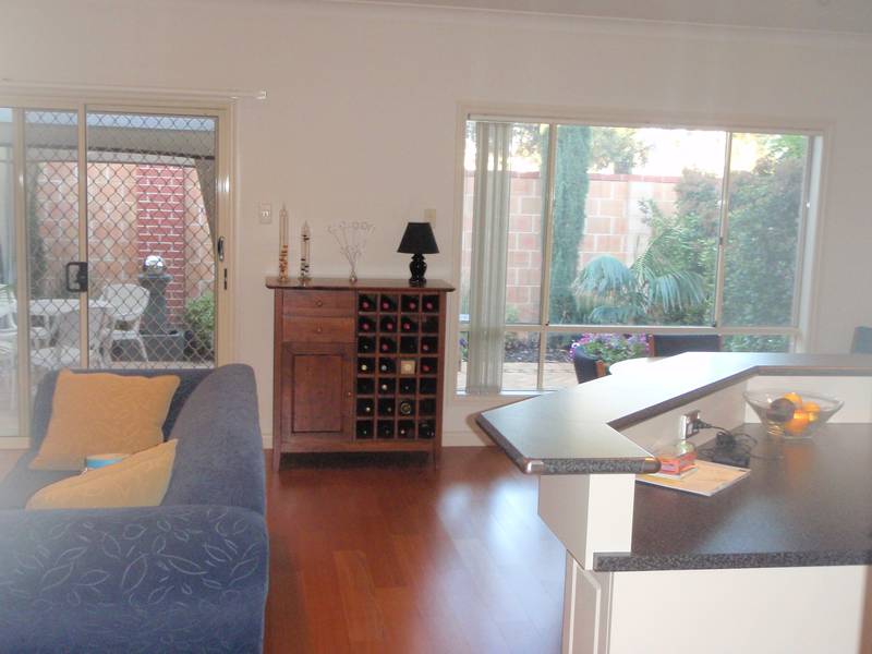 Delightful Queen Anne Villa! Picture