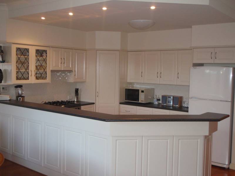 Delightful Queen Anne Villa! Picture