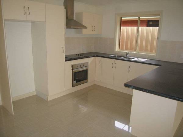 BRAND NEW 3 BEDROOM VILLA IN QUIET CULDESAC! Picture BRAND NEW 3 BEDROOM VILLA IN QUIET CULDESAC! Picture