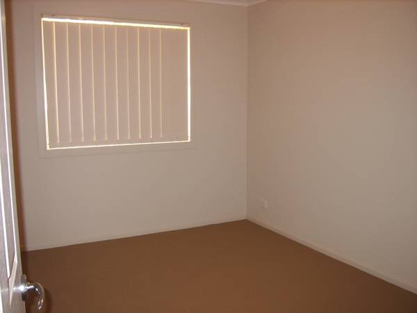 BRAND NEW LARGE 4 BEDROOM HOME!! OPEN INSPECTION THURS 18TH DEC, 4.30-4.50PM! Picture BRAND NEW LARGE 4 BEDROOM HOME!! OPEN INSPECTION THURS 18TH DEC, 4.30-4.50PM! Picture