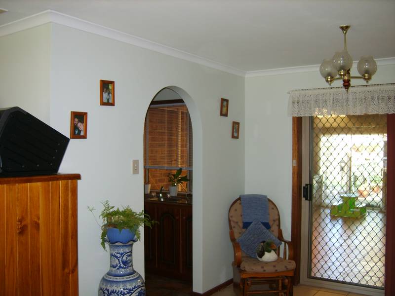 SPACIOUS 3 BEDROOM HOME! Picture SPACIOUS 3 BEDROOM HOME! Picture