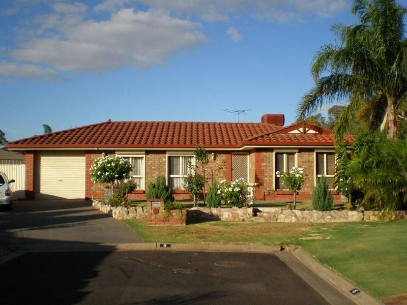 ENTERTAINERS DELIGHT!! OPEN WED 25TH NOV, 5.00-5.20PM Picture 3