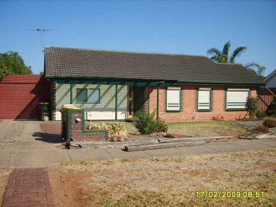 3 BEDROOM HOME!! Picture