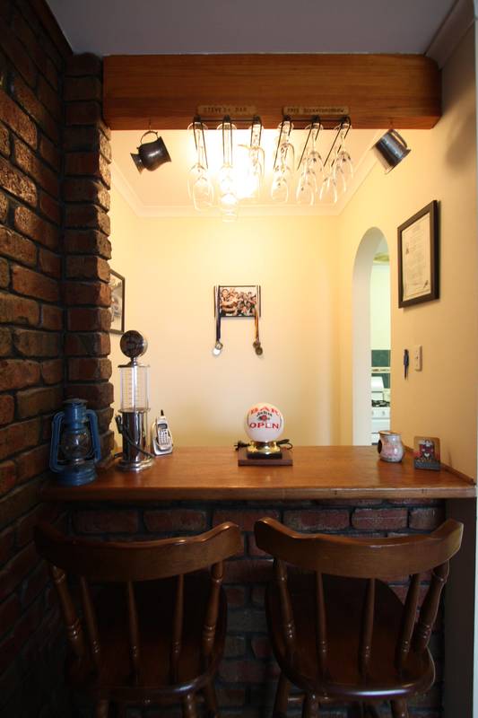 Absolutely Perfect! Picture 3