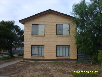 NEAT AND TIDY UNIT FOR BEACH LOVERS! Picture NEAT AND TIDY UNIT FOR BEACH LOVERS! Picture