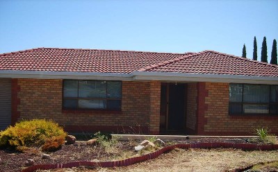 3 BEDROOM HOME! OPEN INSPECTION WED 25TH MARCH, 5.00-5.20PM! Picture