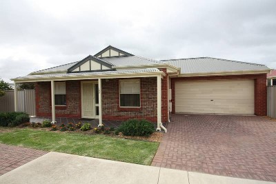 Immaculate Near New Home! Picture