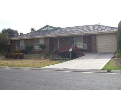 Spacious Family Home! Picture