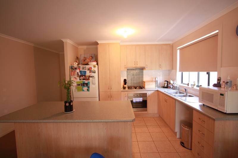 Fantastic First Home Or Investment! Picture 2