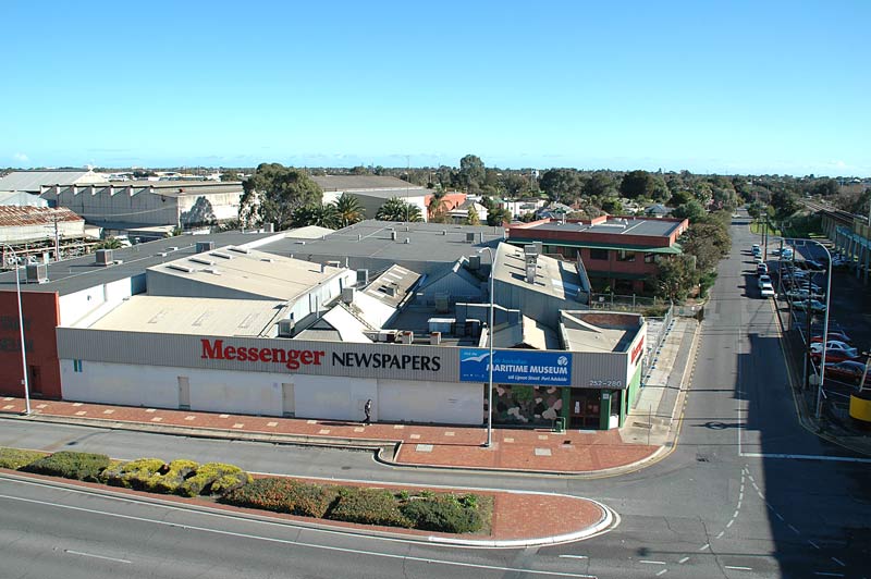 A Commercial Retail Opportunity! Auction: Wed 7th Oct 2009 @ 11am Picture 2
