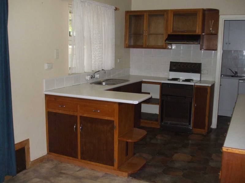 Move In Or Rent Out from Settlement Day - Enjoy! Picture 3