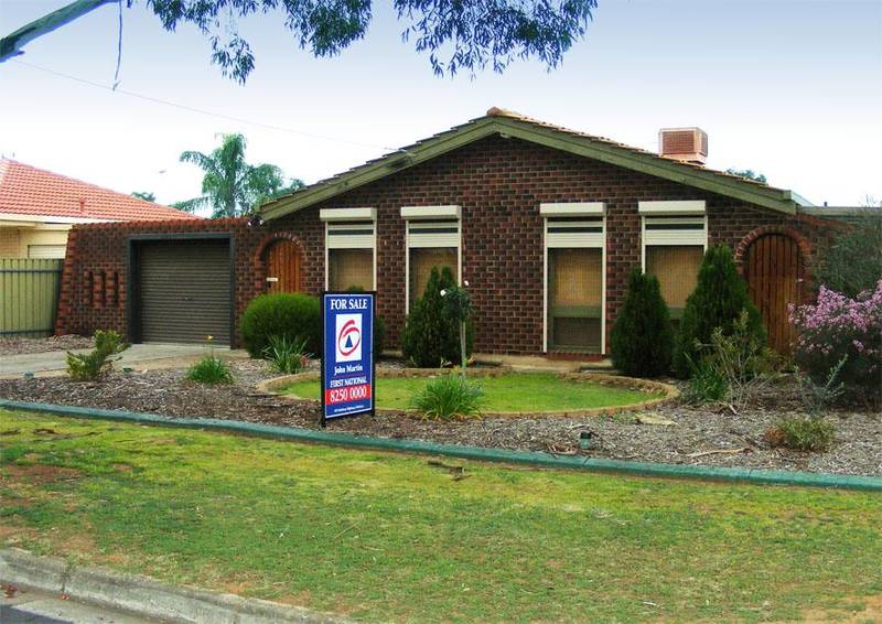 Just Listed! Picture 1