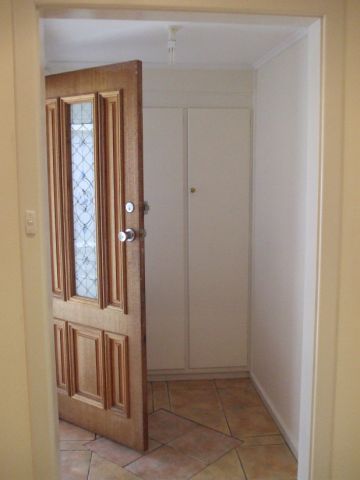 A Pleasure to Show Picture 2