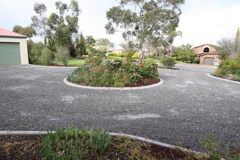 Magnificent Home OR Mansion, You Decide! - Auction 19th Sept 3.30pm On Site Picture 3