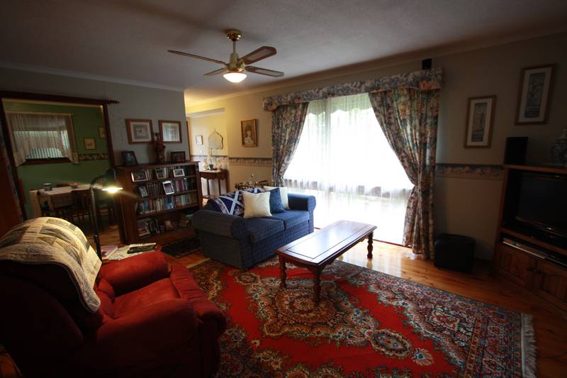 Superbly Presented Picture 3