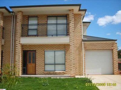 BRAND NEW 3 BEDROOM TOWNHOUSE! OPEN WED 14TH OCT, 4.30-5.15PM Picture
