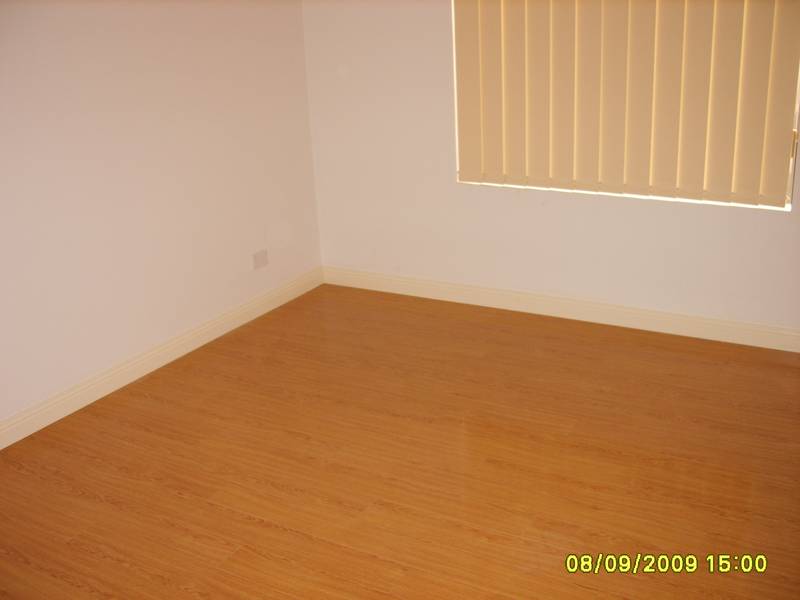 BRAND NEW MODERN 3 BEDROOM HOME! Picture 2