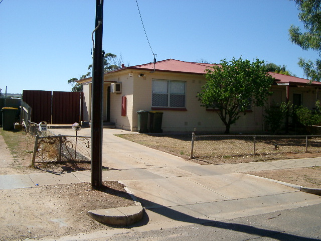 NEAT & TIDY 3 BEDROOM SEMI! OPEN WED 25TH NOV, 3.40PM-4.00PM Picture 1