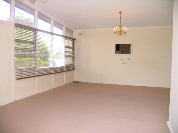 Move In & Do Nothing! Picture 1