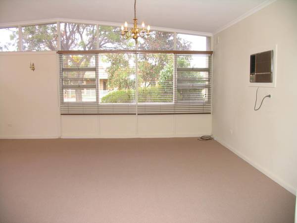 Move In & Do Nothing! Picture 2