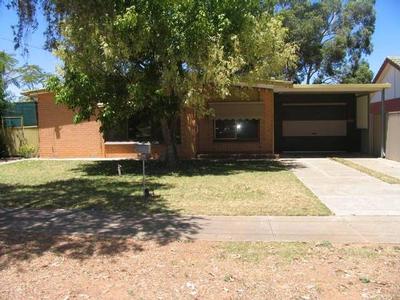 Immaculate Home with Room to Move! Picture