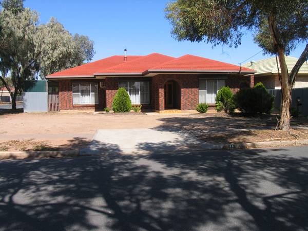 Houses Dont Stretch Picture 1