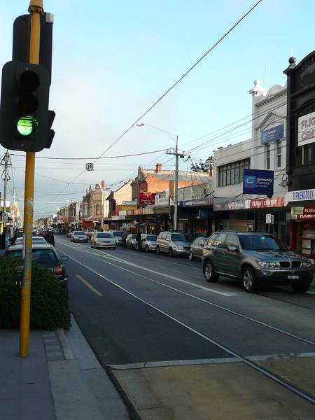 A Fashionable Investment Picture 3