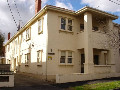 Exceptionally large 1br apartment Picture