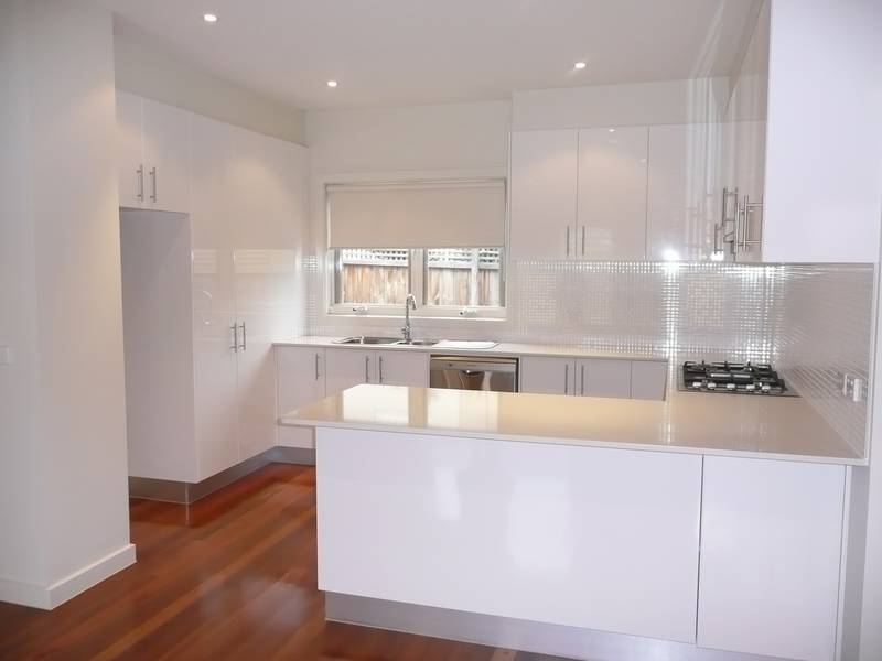 OPEN FOR INSPECTION Saturday 14th November 11:30 - 11:45am Picture 3