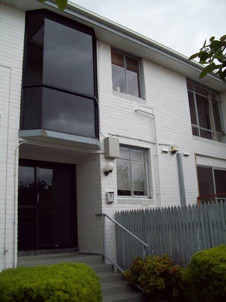 Light filled first floor two bedroom apartment a short stroll to Glen Eira Road Shops! Picture Light filled first floor two bedroom apartment a short stroll to Glen Eira Road Shops! Picture