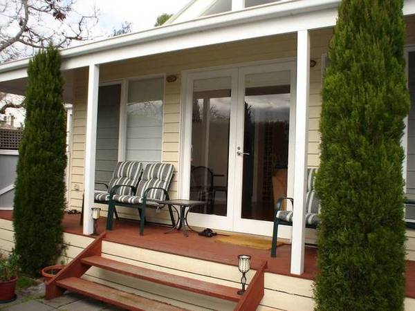 FABULOUS 3BR REAR TOWNHOUSE Picture FABULOUS 3BR REAR TOWNHOUSE Picture