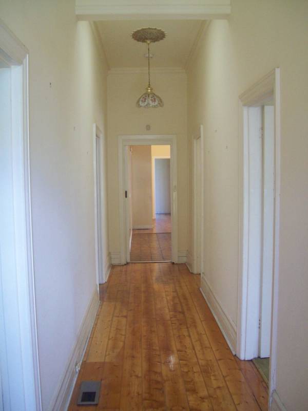 This large and spacious home will suit the whole family!!! Picture This large and spacious home will suit the whole family!!! Picture