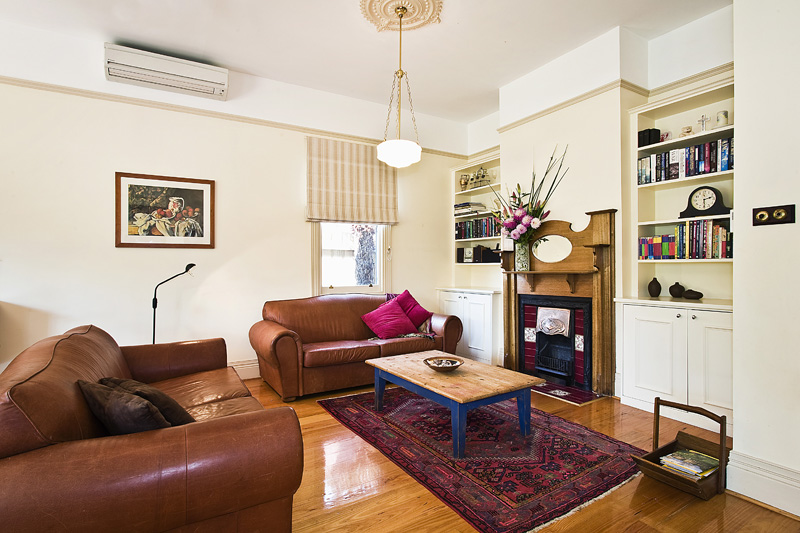 The most charming freestanding Edwardian home in this ultra convenient location! Picture 3