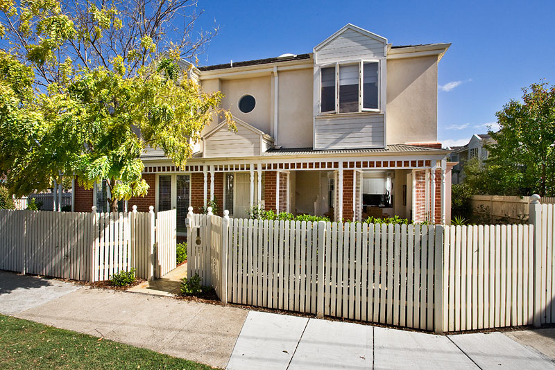 Live the Lifestyle Picture 1