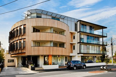 Live Life in the "Edge" Picture