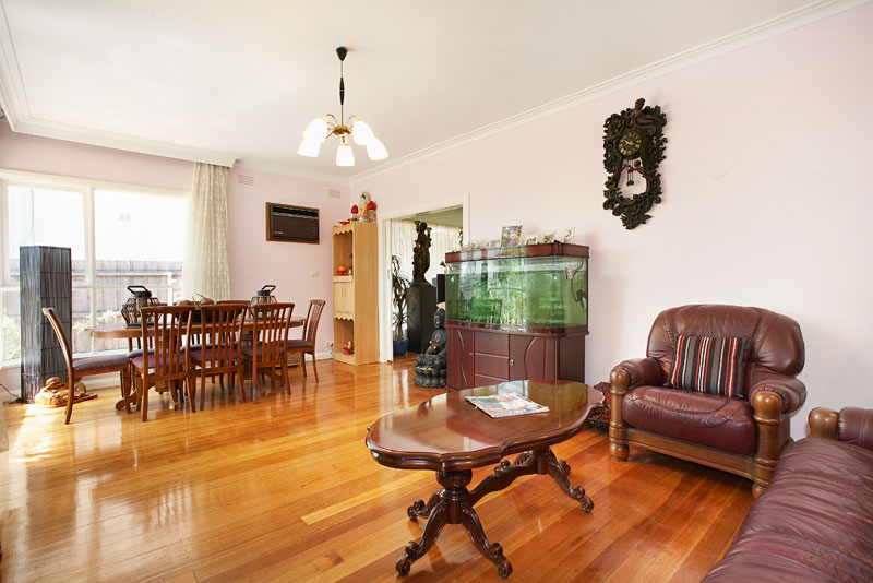 Endless Options with One Enticing Constant - Downshire Rd. Picture 3